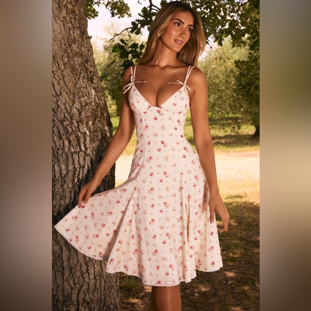 Oh Polly Cream Floral Midi Dress